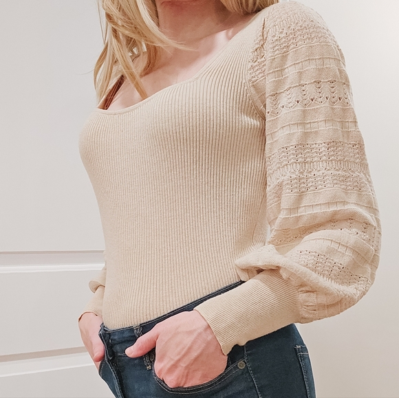 Sofia Vergara Jeans - Cream Puff Sleeve Sweater - SMALL - New Without Tags - Picture 6 of 9